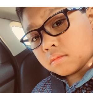 Meet your Posher, Ethan